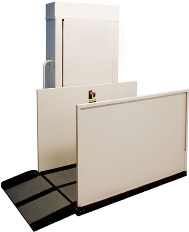 Wheelchair elevator lift with key-operated constant-pressure control switch in Las Vegas - ELECTROPEDIC